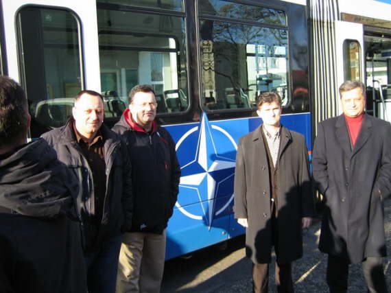ZUBZH NATO Tramvaj branitelji